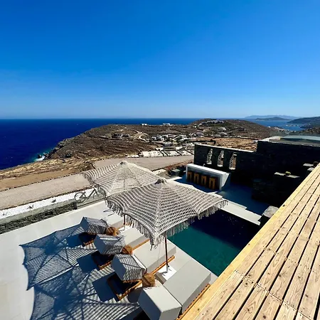 Villa Enilio Mera