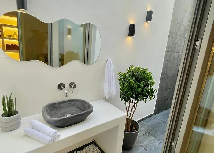 Enilio Mera 파로스